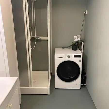 I Rolig Gate Med Utsikt Og Gratis Parkering Apartment